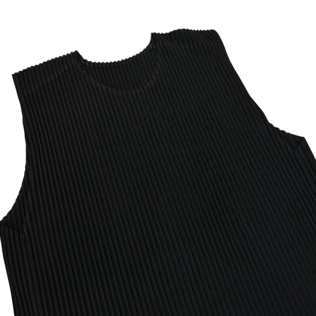 (2) ISSEY MIYAKE HOMME PLISSE TANK TOP - Image 3