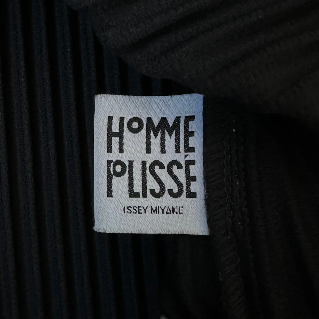 (2) ISSEY MIYAKE HOMME PLISSE TANK TOP - Image 4