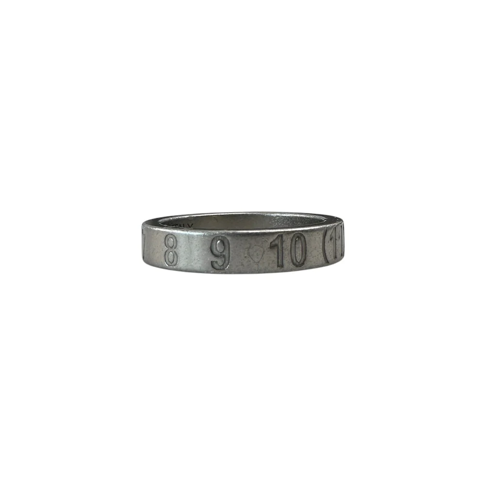 (7) MAISON MARGIELA BAND RING - Image 3