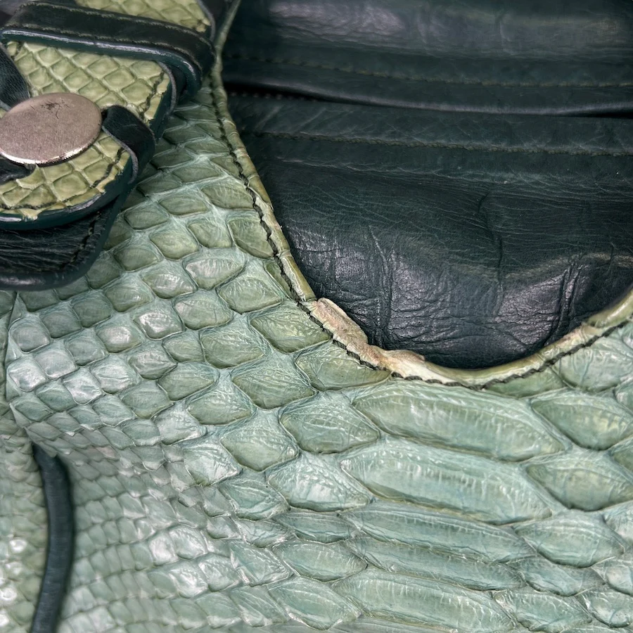 CHLOE PYTHON & LEATHER SILVERADO BAG - Image 7
