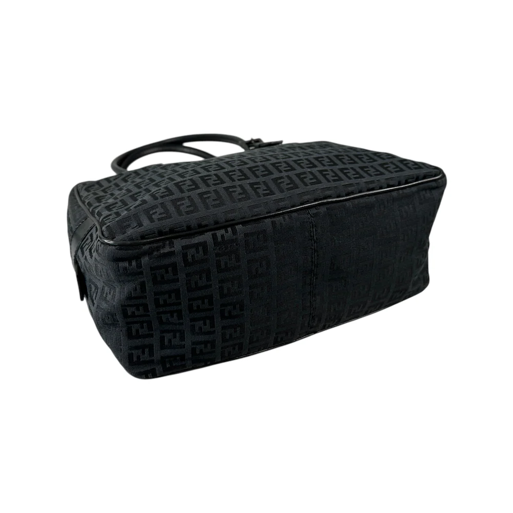 FENDI ZUCCHINO CANVAS SHOULDER BAG - BLACK - Image 4