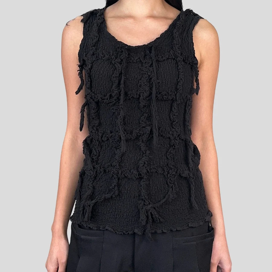 ISSEY MIYAKE ME CAULIFLOWER TANK TOP - BLACK - Image 2