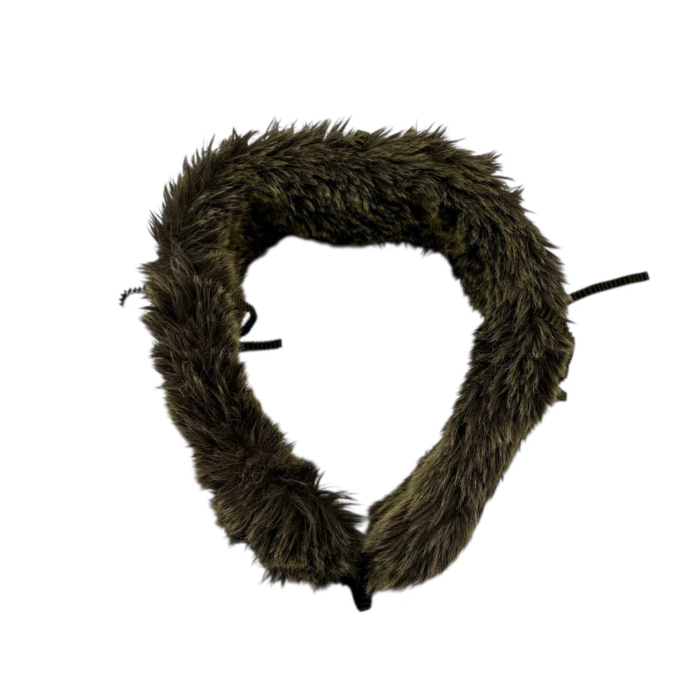 ISSEY MIYAKE FUAX FUR SCARF