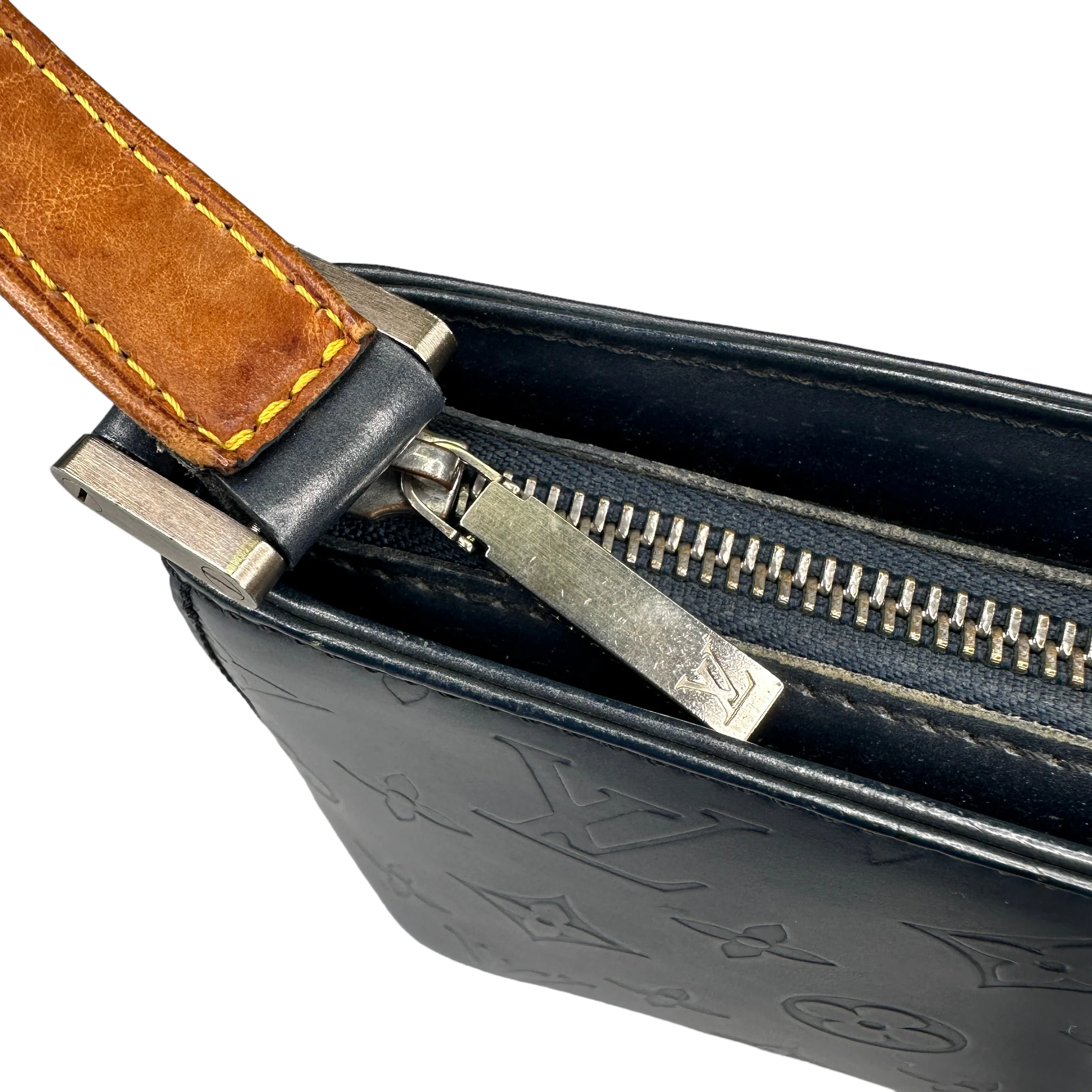 LOUIS VUITTON 2002 FOWLER SHOULDER BAG - Image 4