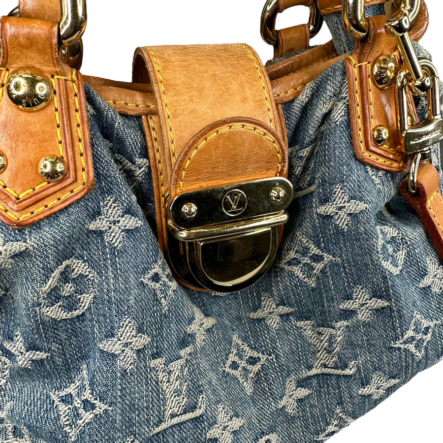 LOUIS VUITTON DENIM PLEATY W/ ADDITIONAL CROSSBODY STRAP - Image 6