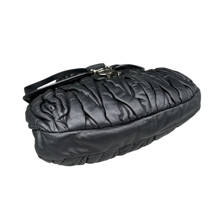 MIU MIU BLACK COFFER SHOULDER BAG - Image 3