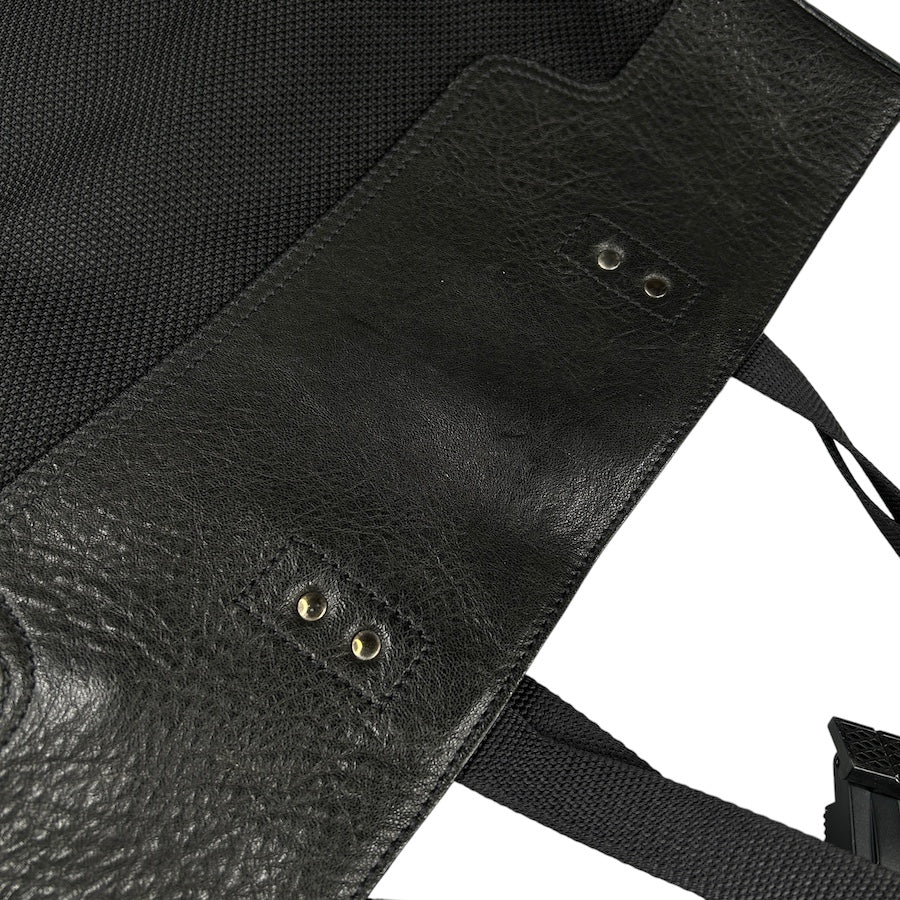 MIU MIU BLACK LEATHER & VINYL MESH TOTE BAG - Image 10