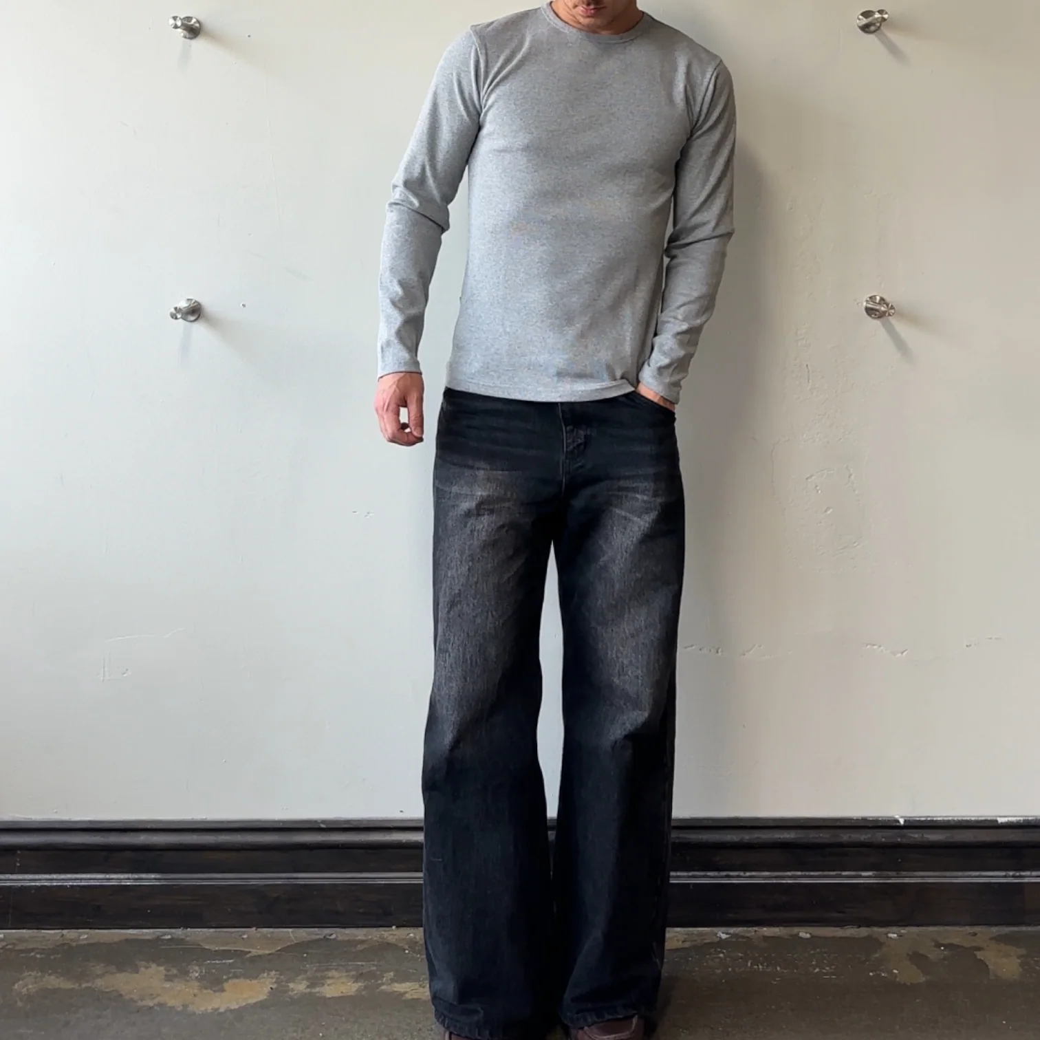 (NEW) AVIREX RIBBED EVERY DAY LONG SLEEVE - GREY - Image 2