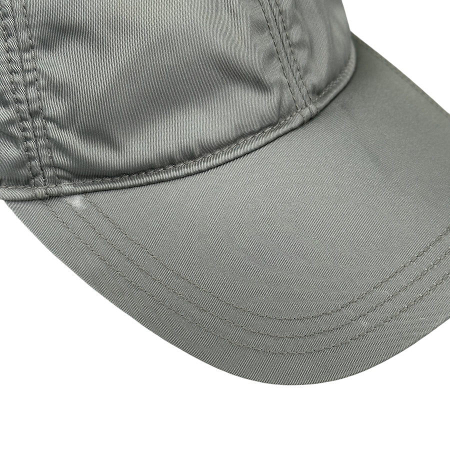 PRADA EMBROIDERED LOGO SILVER-GREY NYLON CAP GDF94 - Image 3